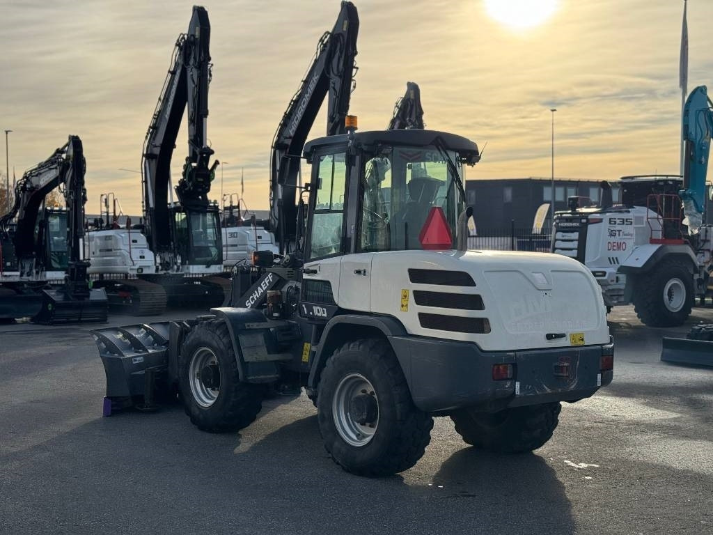 Terex TL 100 - Chargeuse sur pneus: photos 4 Terex TL 100 - Chargeuse sur pneus: photos 4