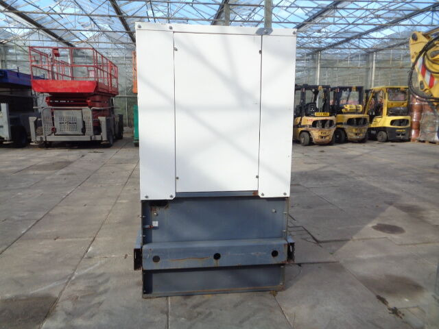 Diversen 30 KVA Aggreko 30 KVA - Groupe électrogène: photos 2 Diversen 30 KVA Aggreko 30 KVA - Groupe électrogène: photos 2
