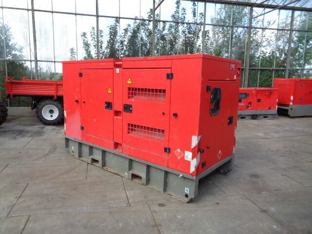 Doosan G100 - Groupe électrogène: photos 2 Doosan G100 - Groupe électrogène: photos 2