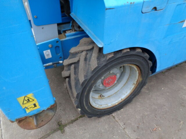 Genie GS2668 - Nacelle ciseaux: photos 4 Genie GS2668 - Nacelle ciseaux: photos 4