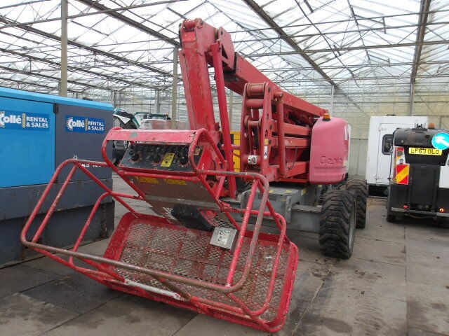 Genie Z45-25 - Nacelle articulée: photos 2 Genie Z45-25 - Nacelle articulée: photos 2