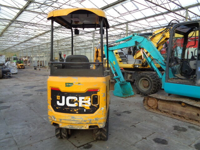 Mini pelle JCB 15C-1: photos 12