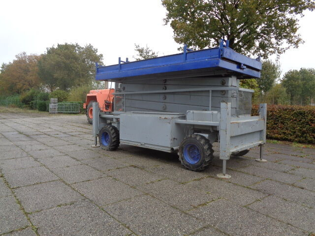 Liftlux SL172-24D4WD - Nacelle ciseaux: photos 3 Liftlux SL172-24D4WD - Nacelle ciseaux: photos 3