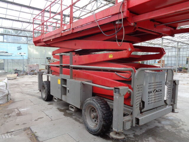 Skyjack SJ9250 - Nacelle ciseaux: photos 4 Skyjack SJ9250 - Nacelle ciseaux: photos 4