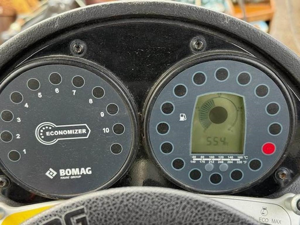 Bomag 124 DH-5 - Compacteur à pieds de mouton/ Monocylindre: photos 5 Bomag 124 DH-5 - Compacteur à pieds de mouton/ Monocylindre: photos 5