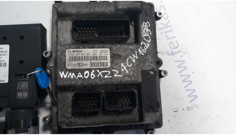 Bosch TGX - Bloc de gestion pour Camion: photos 3 Bosch TGX - Bloc de gestion pour Camion: photos 3