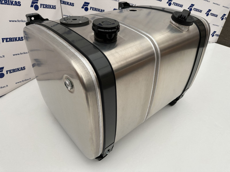 Combined oil fuel tank 165L oil tank 200L fuel tank 620x675x970 - Réservoir hydraulique pour Camion: photos 3 Combined oil fuel tank 165L oil tank 200L fuel tank 620x675x970 - Réservoir hydraulique pour Camion: photos 3
