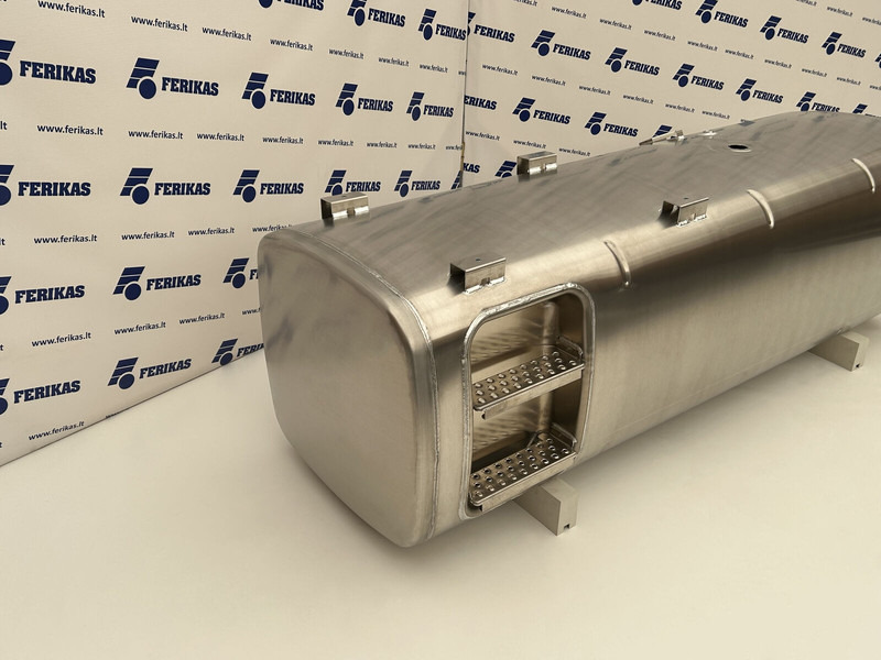 DAF New aluminum fuel tank 765L - Réservoir de carburant pour Camion: photos 2 DAF New aluminum fuel tank 765L - Réservoir de carburant pour Camion: photos 2