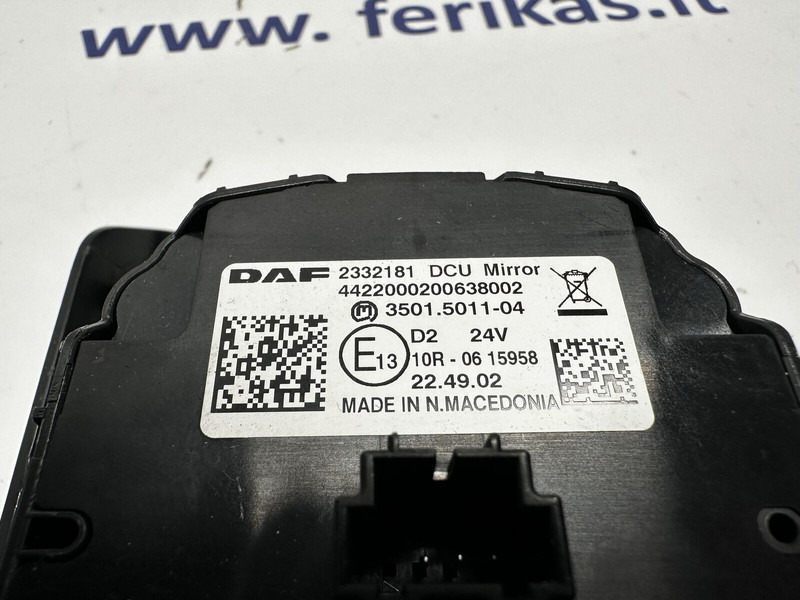 DAF windows and door lock switch - Bloc de gestion pour Camion: photos 3 DAF windows and door lock switch - Bloc de gestion pour Camion: photos 3