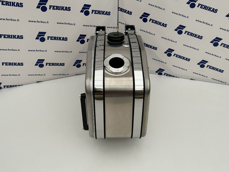 Hydraulic aluminum oil tank 100L - Réservoir hydraulique pour Camion: photos 2 Hydraulic aluminum oil tank 100L - Réservoir hydraulique pour Camion: photos 2