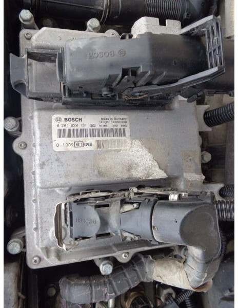 MAN EDC ECU electronic control unit 51258037979 BOSCH 0281020131 - Bloc de gestion pour Camion: photos 1 MAN EDC ECU electronic control unit 51258037979 BOSCH 0281020131 - Bloc de gestion pour Camion: photos 1