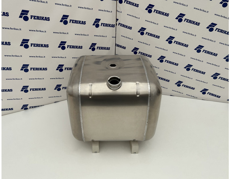 Mercedes-Benz New aluminum fuel tank 320 L. - Réservoir de carburant pour Camion: photos 1 Mercedes-Benz New aluminum fuel tank 320 L. - Réservoir de carburant pour Camion: photos 1