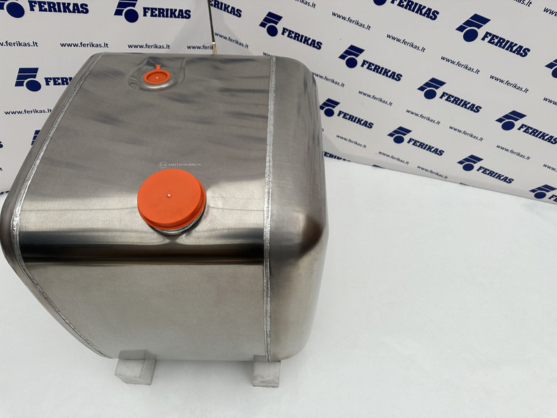 Mercedes-Benz one side flat - Réservoir de carburant pour Camion: photos 5 Mercedes-Benz one side flat - Réservoir de carburant pour Camion: photos 5