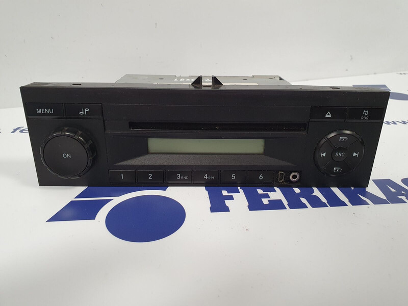 Mercedes-Benz radio - Panel de instrumentos pour Camion: photos 1 Mercedes-Benz radio - Panel de instrumentos pour Camion: photos 1