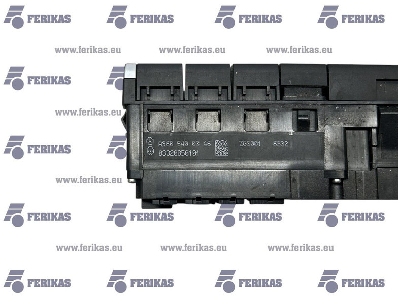 Mercedes-Benz warning light switch panel - Panel de instrumentos pour Camion: photos 3 Mercedes-Benz warning light switch panel - Panel de instrumentos pour Camion: photos 3