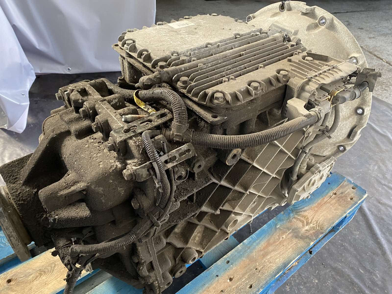 Renault T AT2412E gearbox with retarder - Boîte de vitesse pour Camion: photos 5 Renault T AT2412E gearbox with retarder - Boîte de vitesse pour Camion: photos 5