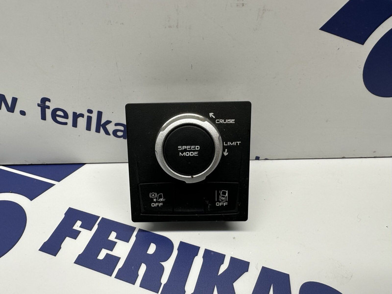 Renault cruise control switch - Panel de instrumentos pour Camion: photos 1 Renault cruise control switch - Panel de instrumentos pour Camion: photos 1