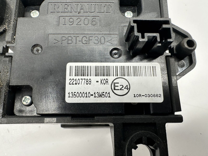 Renault parking brake switch - Panel de instrumentos pour Camion: photos 4 Renault parking brake switch - Panel de instrumentos pour Camion: photos 4