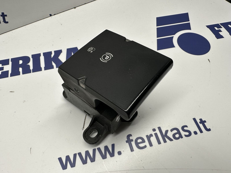 Renault parking brake switch - Panel de instrumentos pour Camion: photos 2 Renault parking brake switch - Panel de instrumentos pour Camion: photos 2