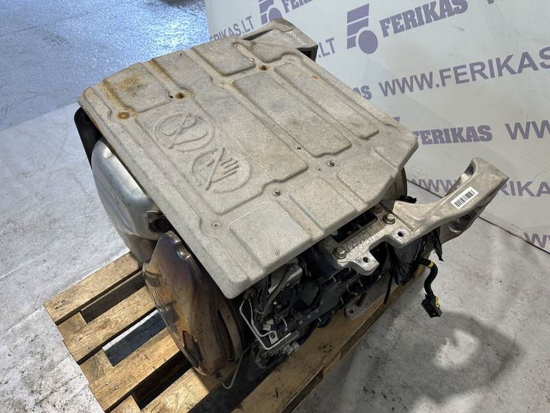 Volvo selective catalyst reduction silencer, SCR - Catalyseur pour Camion: photos 3 Volvo selective catalyst reduction silencer, SCR - Catalyseur pour Camion: photos 3