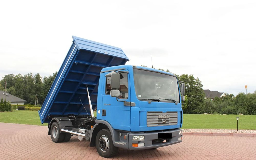 MAN TGL 12 180 WYWROTKA WYWROT KIPER - Camion benne: photos 2 MAN TGL 12 180 WYWROTKA WYWROT KIPER - Camion benne: photos 2