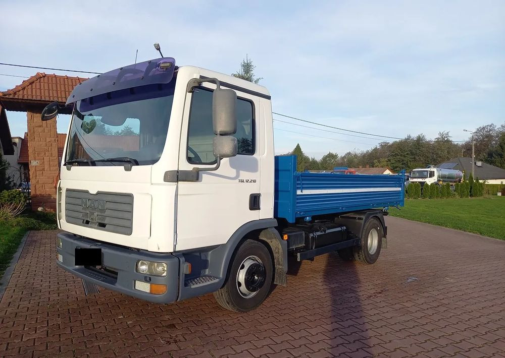 MAN TGL 12 210 EURO 4 !!! - Camion benne: photos 3 MAN TGL 12 210 EURO 4 !!! - Camion benne: photos 3