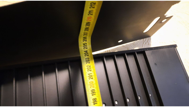 Iveco Mobitec LG2010000-000 Lawo D-76437 .Hanover OL020A.1780556(18568 - Panel de instrumentos: photos 3 Iveco Mobitec LG2010000-000 Lawo D-76437 .Hanover OL020A.1780556(18568 - Panel de instrumentos: photos 3