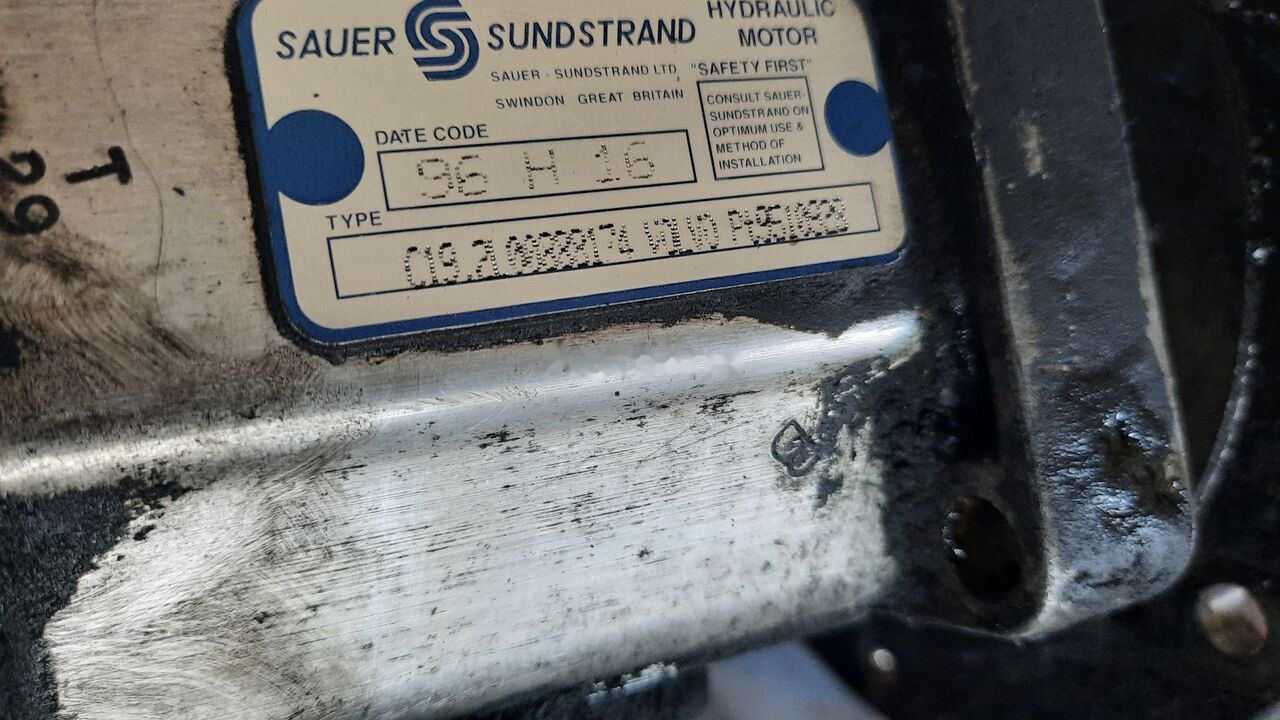 MAN BOSCH /SAUER - Radiateur pour Bus: photos 1 MAN BOSCH /SAUER - Radiateur pour Bus: photos 1