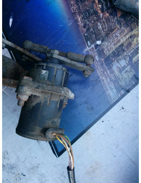 MAN PBT-GF2C - Pédale: photos 5 MAN PBT-GF2C - Pédale: photos 5