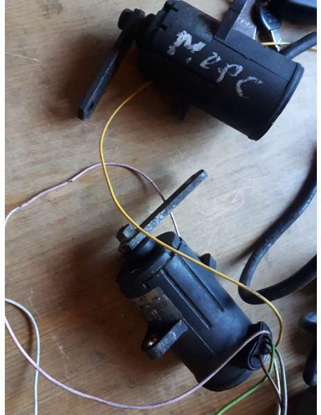 MAN PBT-GF2C - Pédale: photos 1 MAN PBT-GF2C - Pédale: photos 1