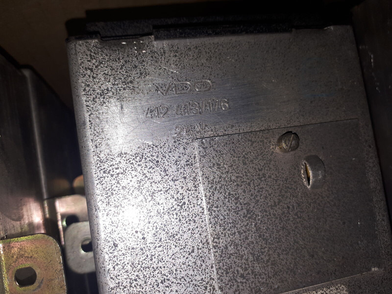 MAN VDO A2C53044389 . 81.25805.7038 .412.413.1.2. - Bloc de gestion: photos 5 MAN VDO A2C53044389 . 81.25805.7038 .412.413.1.2. - Bloc de gestion: photos 5