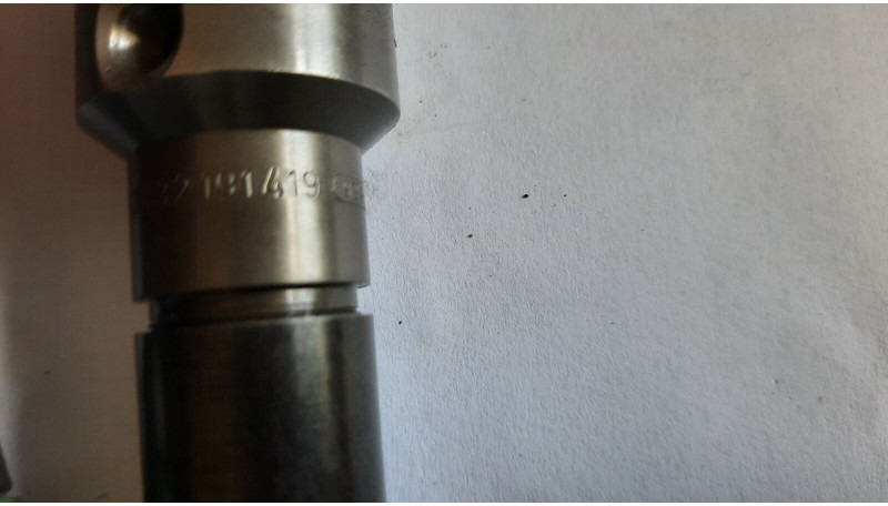 Filtre à carburant MAN мерседес -192NN9: photos 8