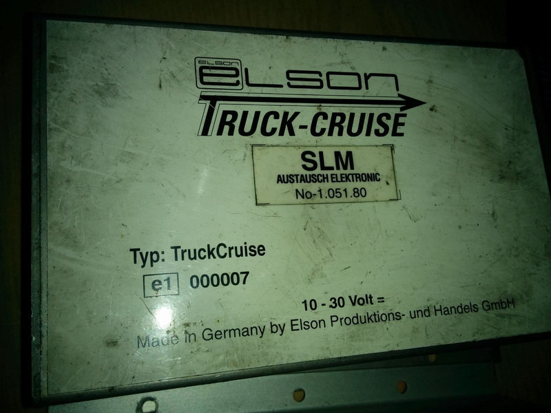 Scania MaxiMum Controol / Truck-Cruise ELSON - Bloc de gestion: photos 4 Scania MaxiMum Controol / Truck-Cruise ELSON - Bloc de gestion: photos 4