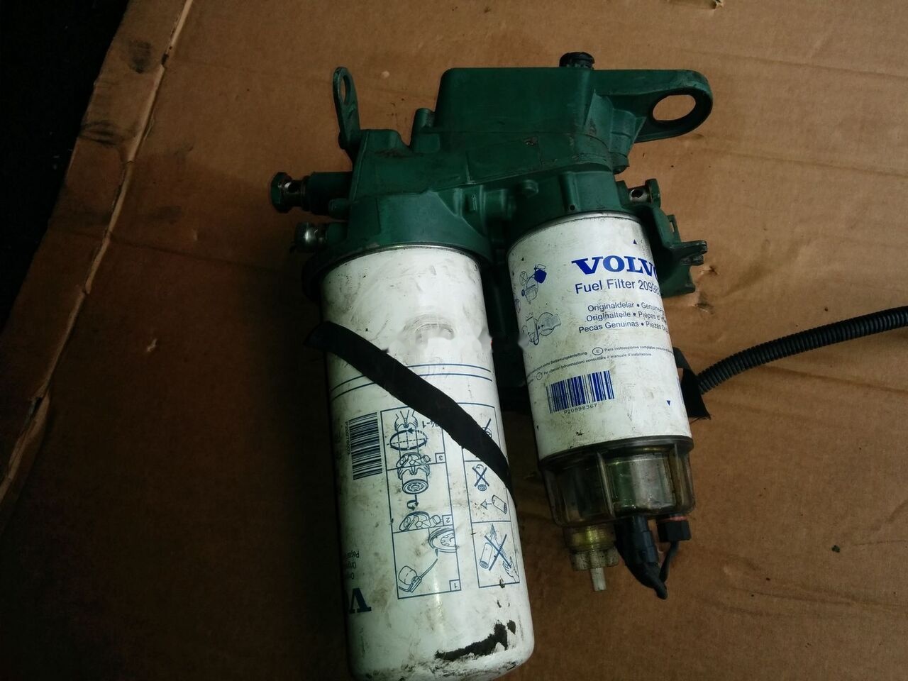 Volvo Pompa podkachki ABLU B12 s podkachkoy Volvo B12 - Filtre à carburant pour Bus: photos 3 Volvo Pompa podkachki ABLU B12 s podkachkoy Volvo B12 - Filtre à carburant pour Bus: photos 3