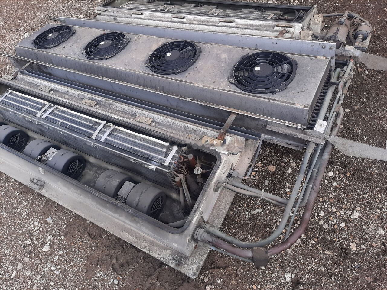 Condenseur pour Bus Volvo Sutruk   Volvo b12: photos 14