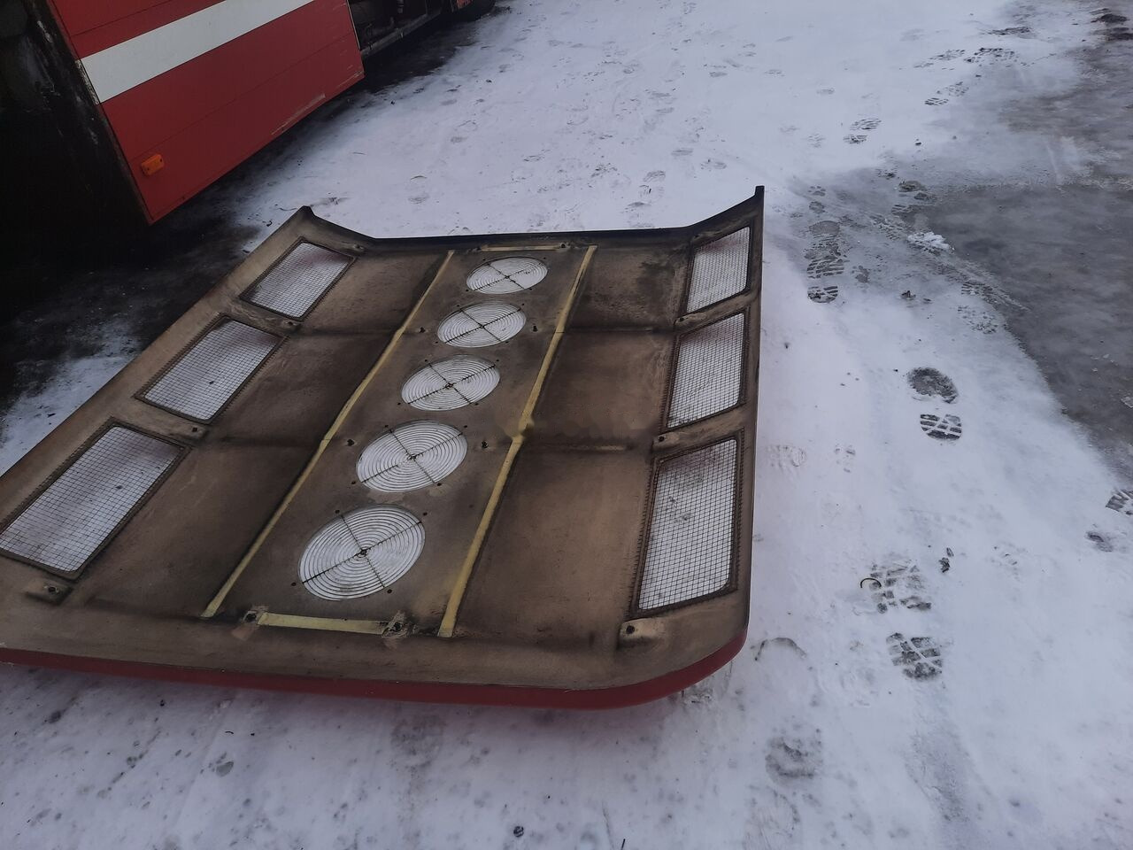Condenseur pour Bus Volvo Sutruk   Volvo b12: photos 8