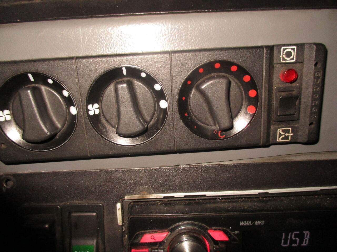 Crédit-bail de  Volvo klimat kontrol Termo King. UWE. VIP2000   Volvo scania Volvo klimat kontrol Termo King. UWE. VIP2000   Volvo scania: photos 23