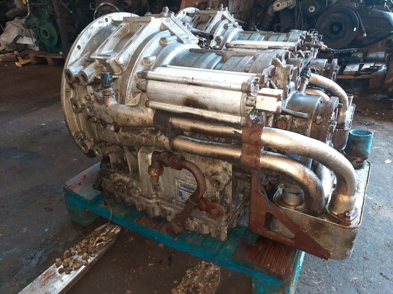 ZF 6HP604C .6HP502C. 6HP552C .6HP602C. 6HP592C. 6HP504C .6HP604C. 6 Volvo Man/ Volvo. Scnia. Mersedes - Boîte de vitesse pour Bus: photos 2 ZF 6HP604C .6HP502C. 6HP552C .6HP602C. 6HP592C. 6HP504C .6HP604C. 6 Volvo Man/ Volvo. Scnia. Mersedes - Boîte de vitesse pour Bus: photos 2