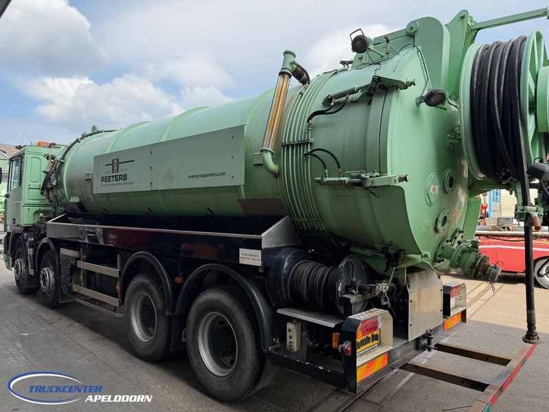 DAF XF 95.360 20400 Liter, 8x4 Steel springs - Camion hydrocureur: photos 4 DAF XF 95.360 20400 Liter, 8x4 Steel springs - Camion hydrocureur: photos 4