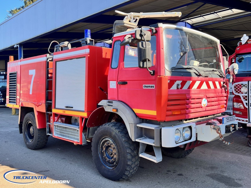 Renault Thomas Sides BS13 4x4, Twin engine! - Camion de pompier: photos 1 Renault Thomas Sides BS13 4x4, Twin engine! - Camion de pompier: photos 1
