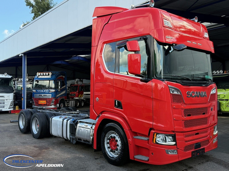 Scania R650 V8 NGS 6x2, 435 cm Wielbasis, Retarder - Châssis cabine: photos 1 Scania R650 V8 NGS 6x2, 435 cm Wielbasis, Retarder - Châssis cabine: photos 1