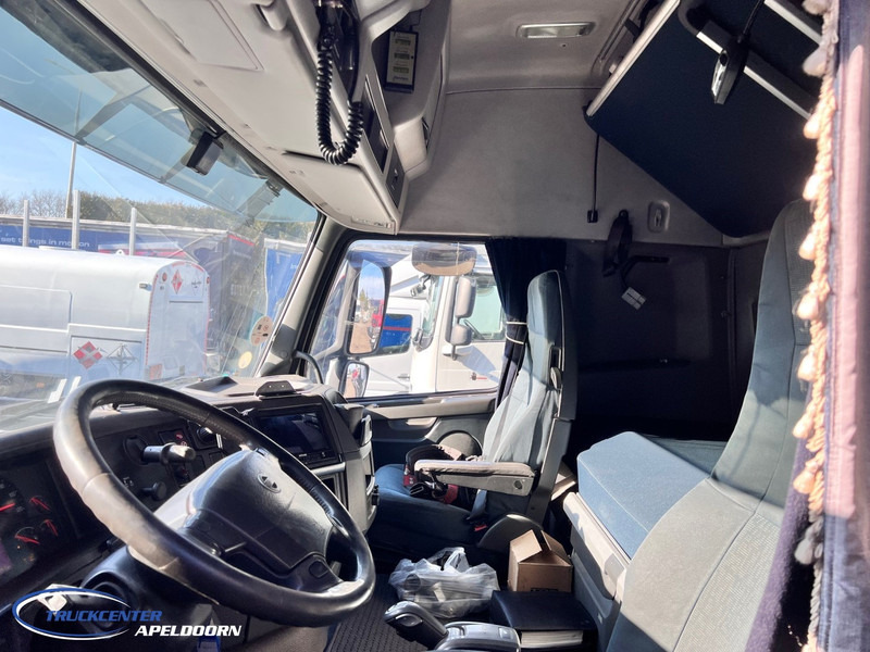Volvo FH 440 HIAB 800 E4, 8x2 - Camion grue: photos 5 Volvo FH 440 HIAB 800 E4, 8x2 - Camion grue: photos 5