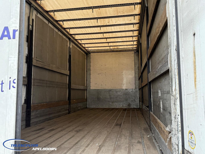 Volvo FM Schuifdak, Laadklep, Globetrotter - Camion à rideaux coulissants: photos 5 Volvo FM Schuifdak, Laadklep, Globetrotter - Camion à rideaux coulissants: photos 5