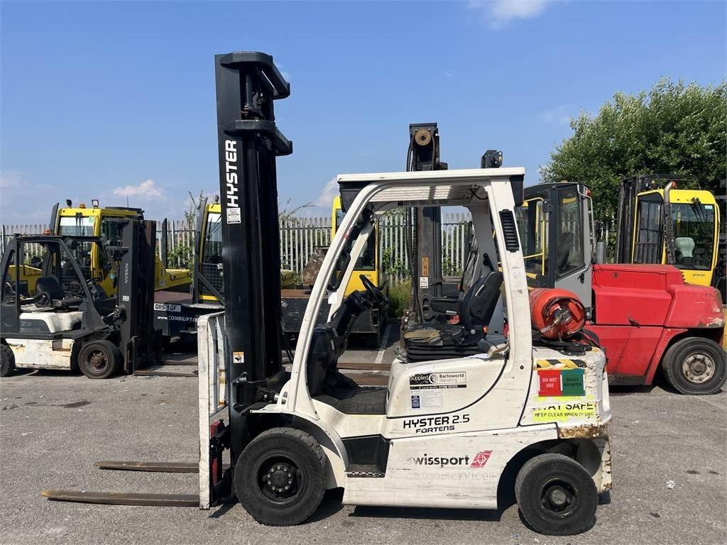 Hyster H2.5FT  - Chariot élévateur à gaz: photos 1 Hyster H2.5FT  - Chariot élévateur à gaz: photos 1