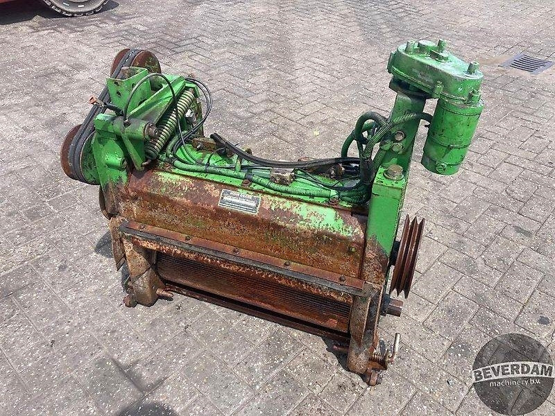John Deere Korrelkneuzer- 6000 serie - Accessoire de matériels de récolte: photos 1 John Deere Korrelkneuzer- 6000 serie - Accessoire de matériels de récolte: photos 1