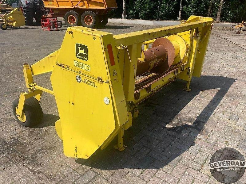 John Deere Pick-up 630 - Accessoire de matériels de récolte: photos 5 John Deere Pick-up 630 - Accessoire de matériels de récolte: photos 5