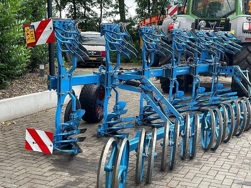 Lemken Juwel 8 M 5+1 N 100 - - Charrue: photos 5 Lemken Juwel 8 M 5+1 N 100 - - Charrue: photos 5