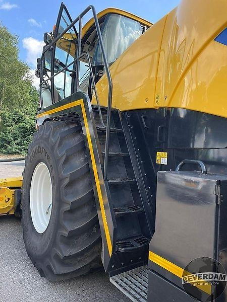 Machine agricole New Holland FR 9090: photos 9