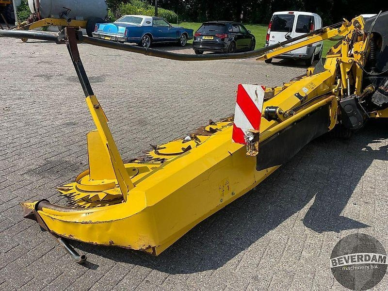 Machine agricole New Holland FR 9090: photos 16