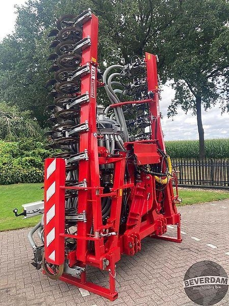 TBL compact profi  - Epandeurs: photos 4 TBL compact profi  - Epandeurs: photos 4